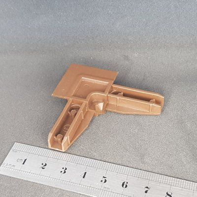 Угол bzzzX для внутрипроемной оконной москитной сетки из профиля 8*20 мм (коричневый) 823 фото