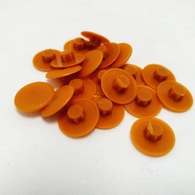 Заглушка пластиковая на конфирмат шляпка для маскировки (Вишня) Арка Пласт 20 шт диаметр 12 мм заглушка 1486 фото